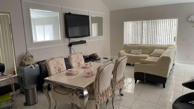 Building Photo - 6861 Cobia Cir