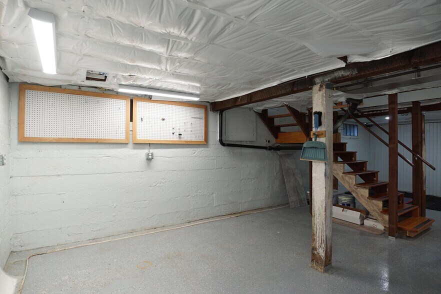 Building Photo - 3312 N 21st St