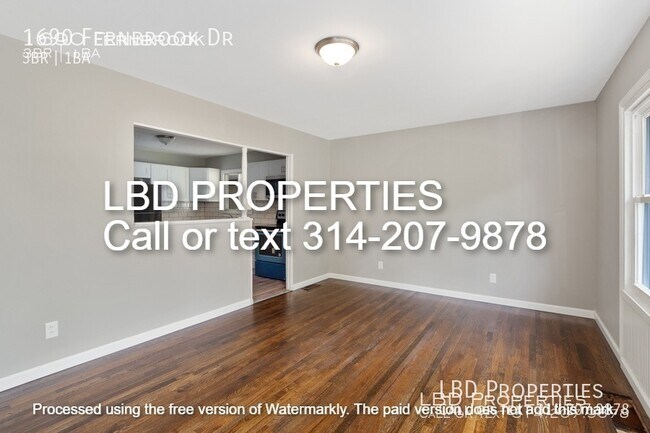 Building Photo - 1690 Fernbrook Dr