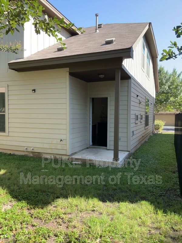 Building Photo - 2101 Rivers Edge Way