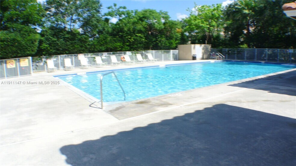 2025 SO FLO Real Estate Group 1464 Springside Dr Weston - 1464 Springside Dr