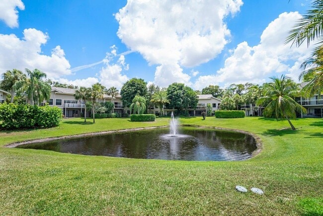 Building Photo - 11863 Wimbledon Cir