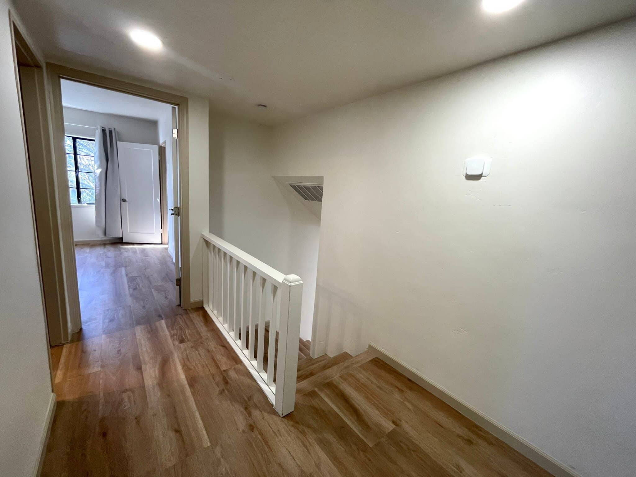 Building Photo - 2010 24th St