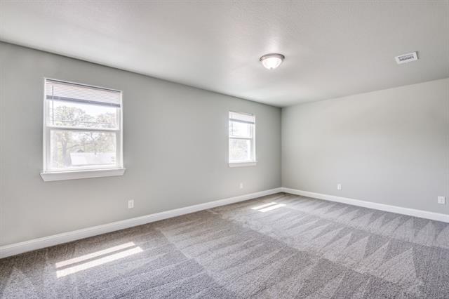 Building Photo - 2751 E 1st St