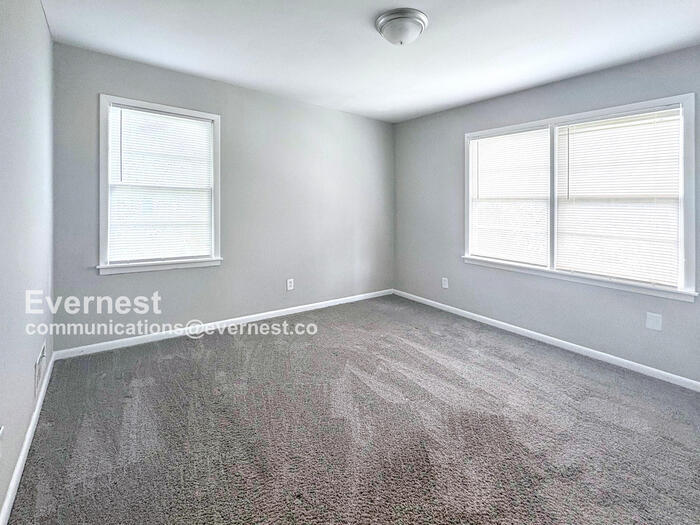 Building Photo - 764 82nd St S