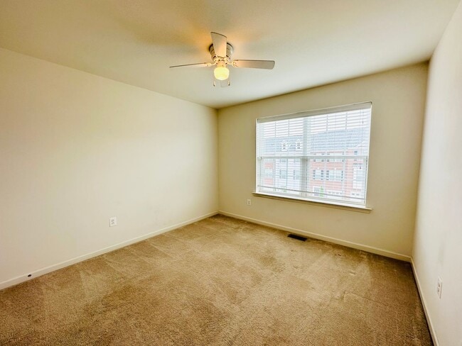 Building Photo - TOWNHOME AVAILABLE IN BALTIMORE CITY