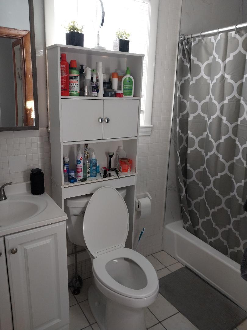 Building Photo - 4 Union Ave