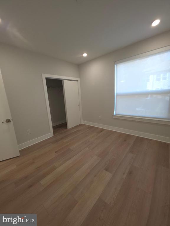 Building Photo - 3503 Midvale Ave