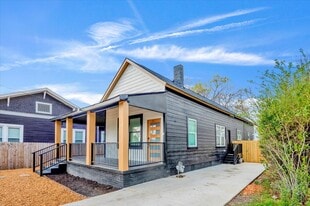 Building Photo - 4404 5th Ave S