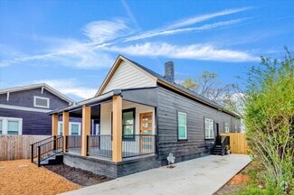 Building Photo - 4404 5th Ave S