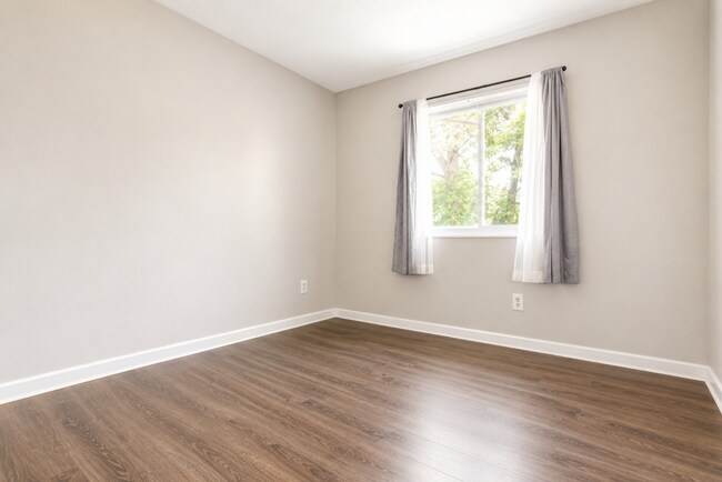 Building Photo - Beautiful 3-Bedroom Home with Private Patio!