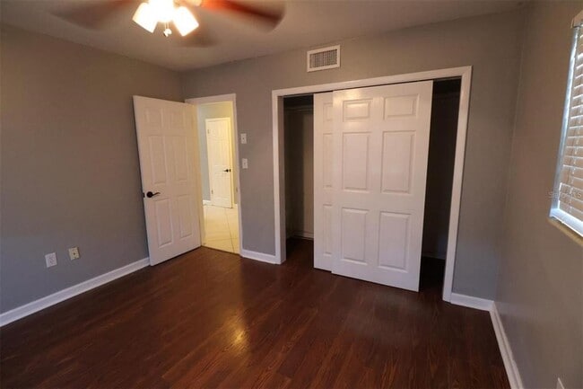 Building Photo - 1602 S Lady Mary Dr