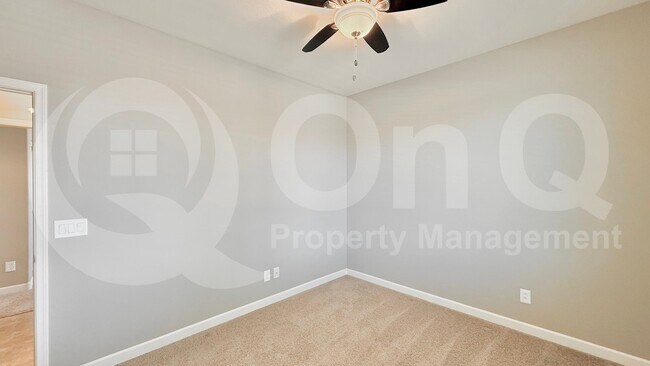 Building Photo - 1228 E Palo Verde Dr