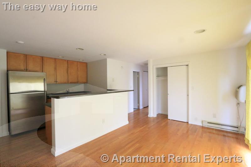 Building Photo - 70 Park St