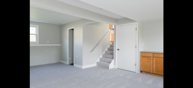 Building Photo - 1309 Lyndale Dr