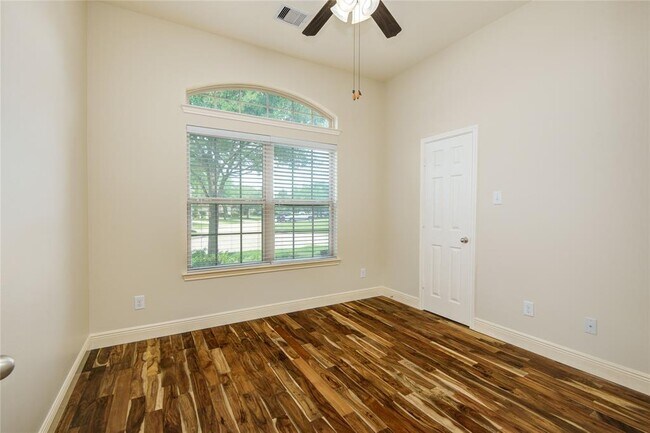 Building Photo - 9203 Durango Point Ln