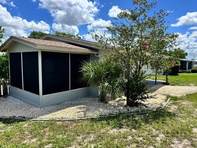Building Photo - 7103 Fireside St