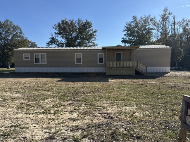 Building Photo - 11188 E Nickens Rd