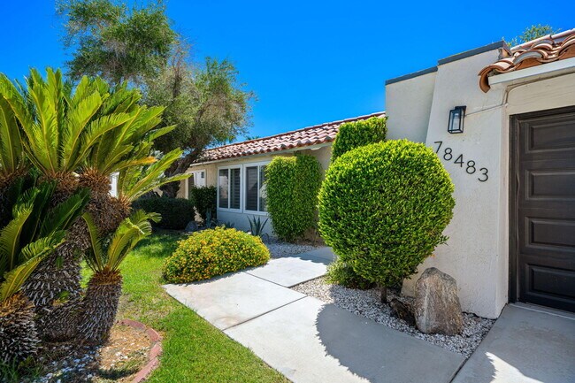 Building Photo - 78483 Cll Huerta