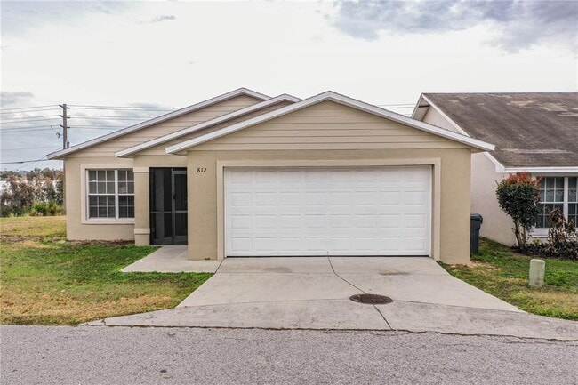 Building Photo - 812 Marcia Loop