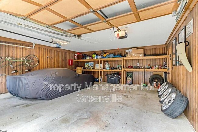 Building Photo - 110 Kilkenney Ct