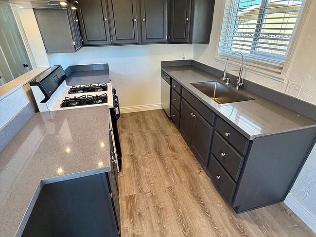 Building Photo - 2028 W Oldfield St