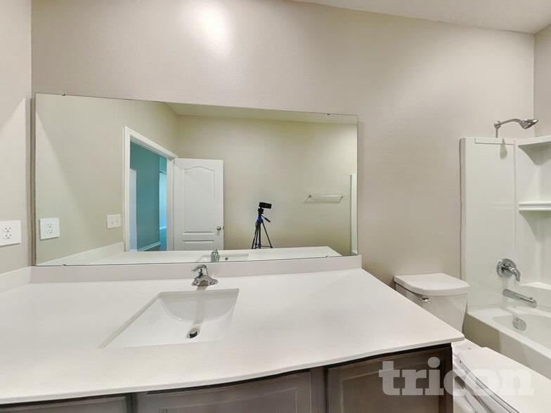 Building Photo - 4513 Breccia Ln