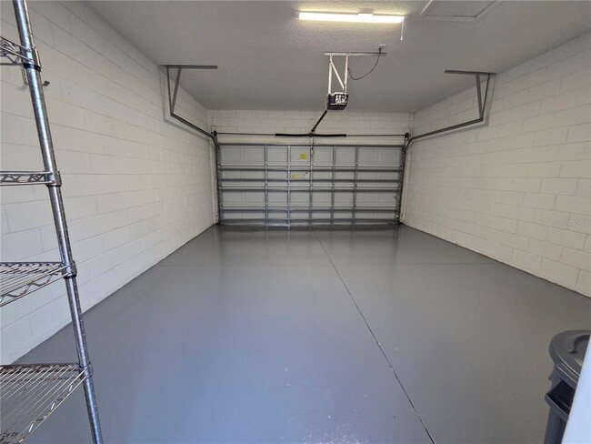 Building Photo - 14239 Avenue of the Groves