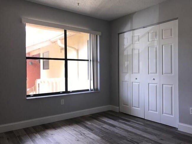 Building Photo - 13025 Northshire Trail
