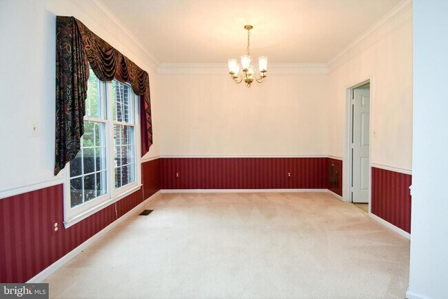 Building Photo - Elegant Brick Colonial on Quiet Cul-de-Sac...