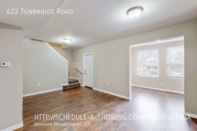 Building Photo - 622 Tunbridge Rd