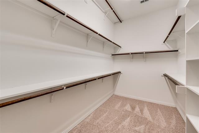 Building Photo - 1025 Pampa Dr