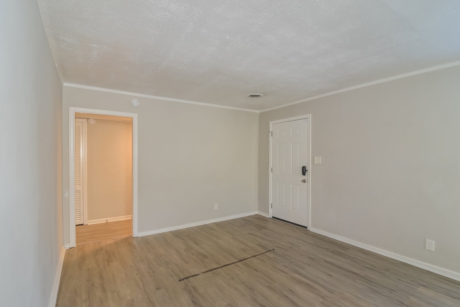 Building Photo - 211 Bradley Dr