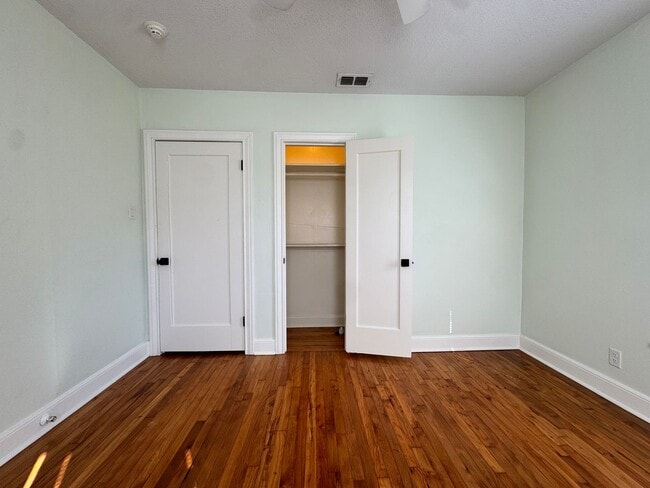 Building Photo - 823 W. Fifth Street