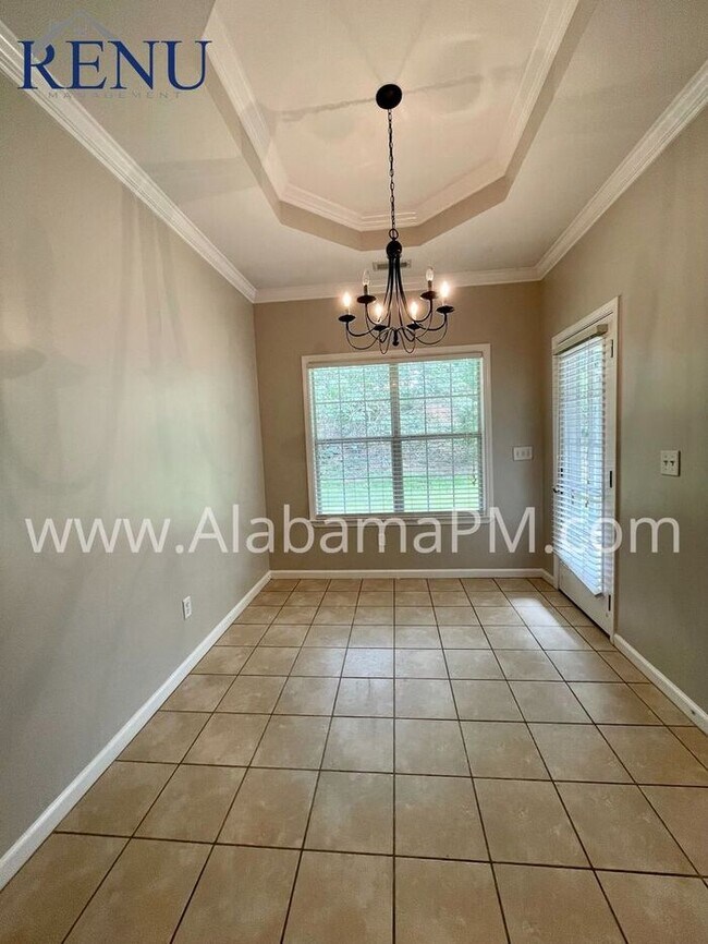 Building Photo - NEW PRICE!!