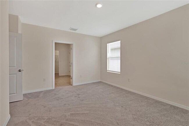 Building Photo - 32605 Canyonlands Dr