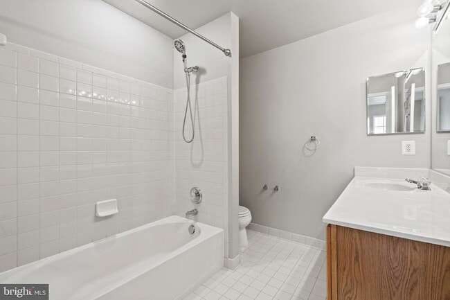 Building Photo - 1208 Cambria Terrace NE