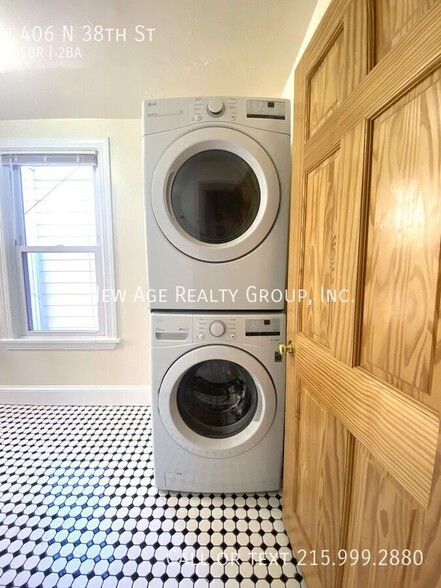 Building Photo - 406 N 38th St
