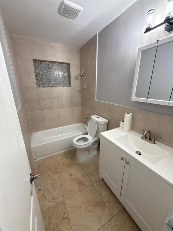 Building Photo - 15700 NW 39th Pl