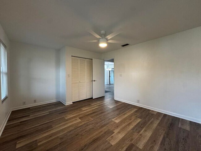 Building Photo - 3/2.5 in Oak Forest of Ormond Beach