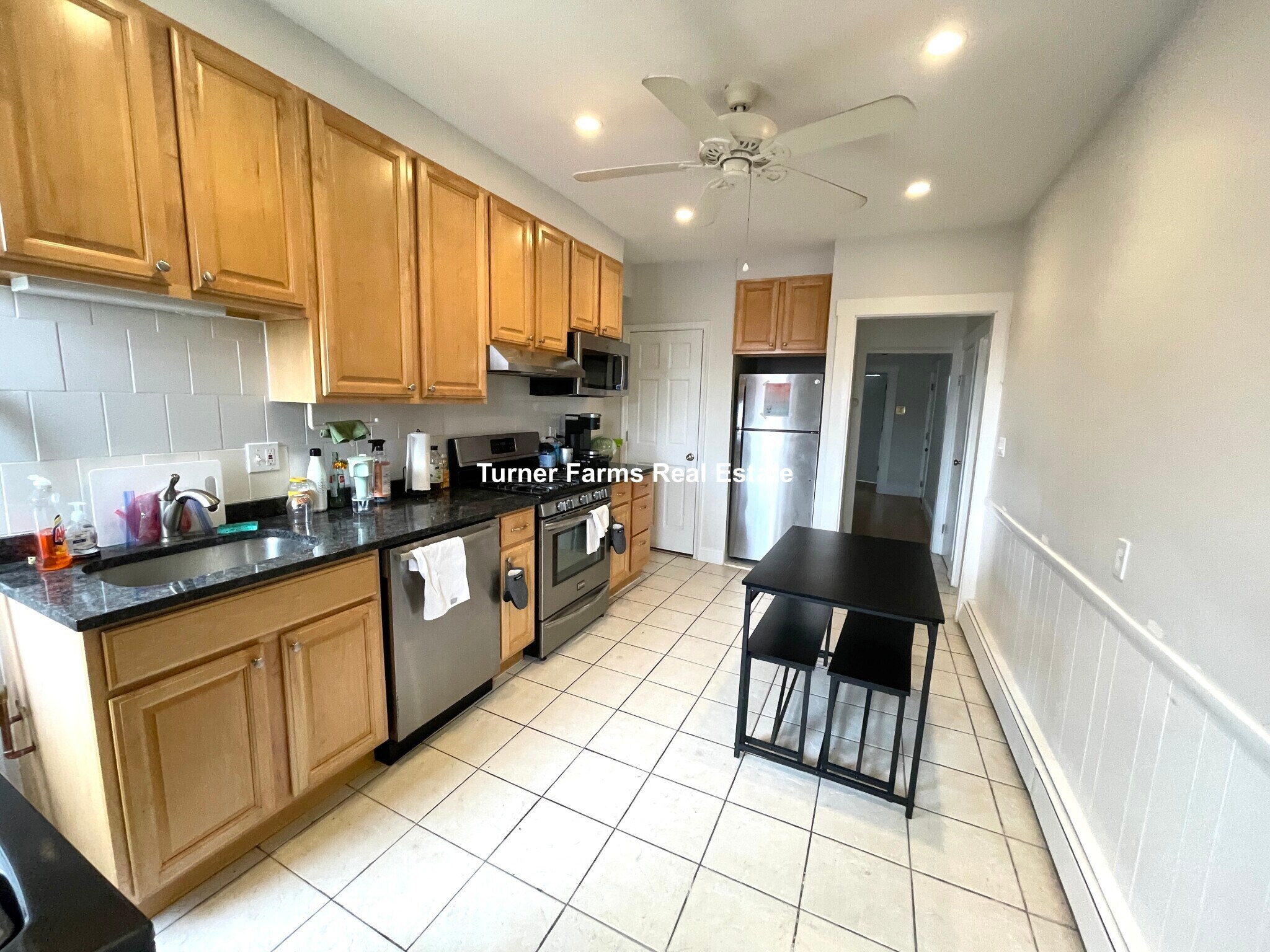 Building Photo - 27 Lambert St