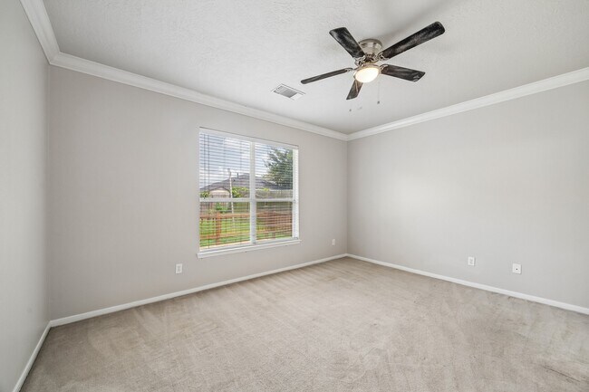 Building Photo - 6218 Lovage Ave
