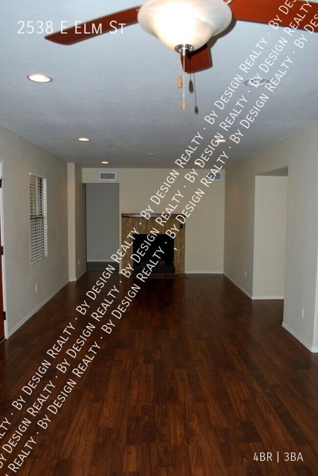 Building Photo - Blenman Elm 4 Bed 3 Bath Custom Home