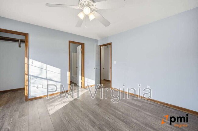 Building Photo - 705 Mill Landing Rd