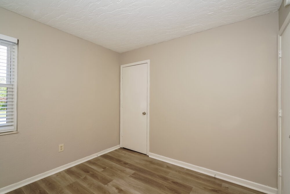 Building Photo - 1150 Mopac Ct