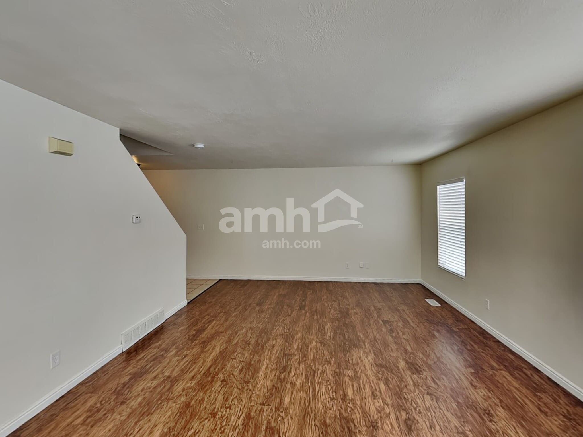 Building Photo - 1220 Lewis Peak Dr