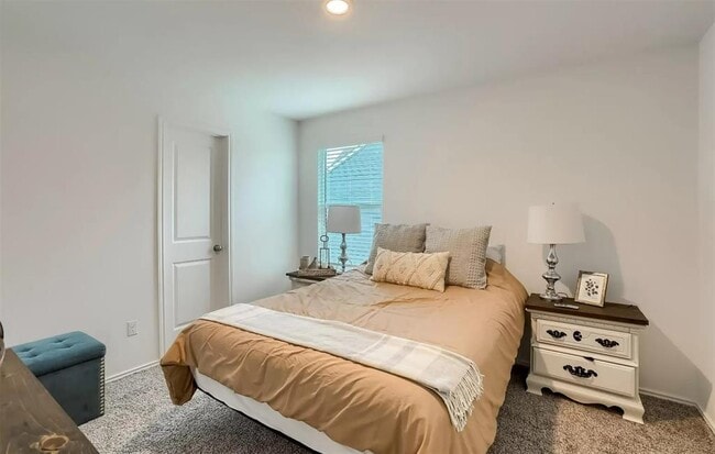 Building Photo - 198 George Neggan Ln