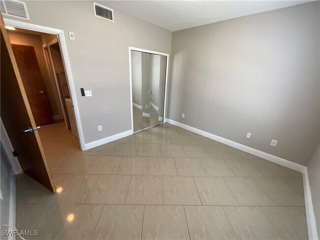 Building Photo - 8555 Bernwood Cove Loop