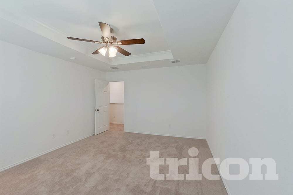 Building Photo - 2411 Carlow Ln