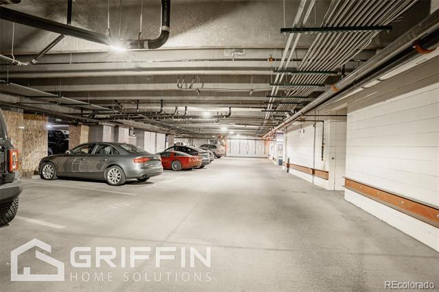 Building Photo - 3100 Huron St